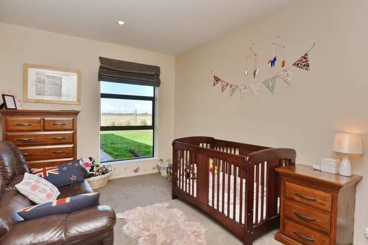 13 Memorys Lane Springston_12