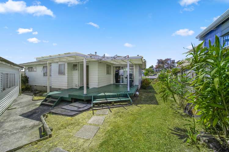 21 Charntay Avenue Clover Park_15