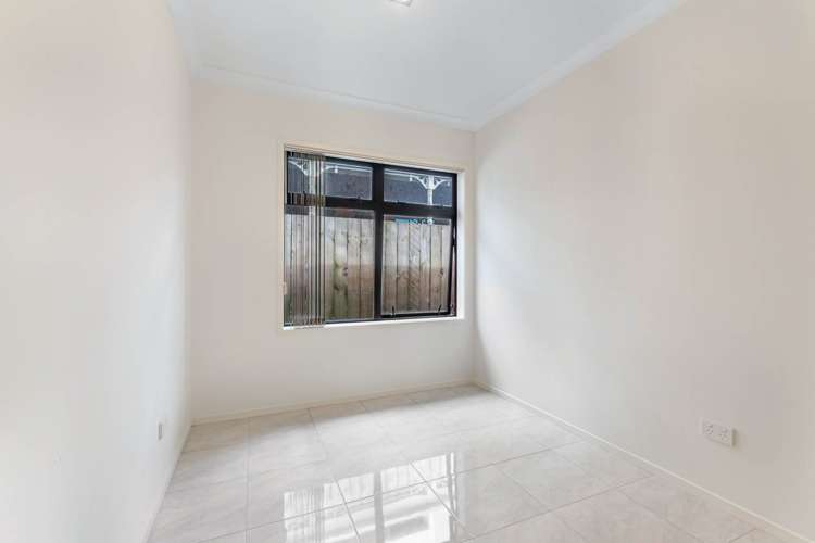23A Centreway Road Orewa_12