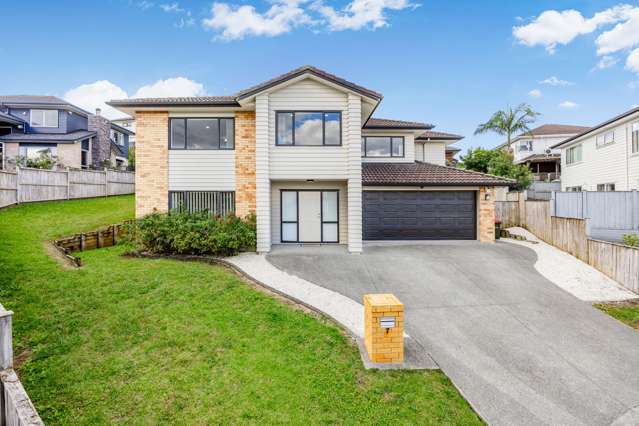 Well-maintained 5 bedrooms in Mission Heights