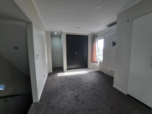 18 Wallson Crescent 1832_2