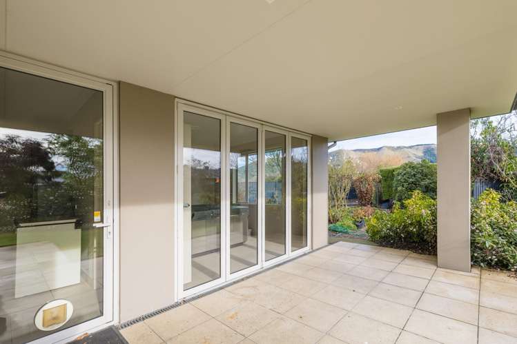 238 Queen Street Waimate_26