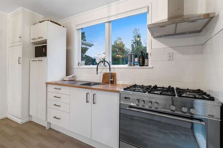 1/24 Lysander Crescent Beach Haven_7