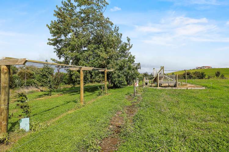 23 Metcalfe Road Ngahinapouri_28