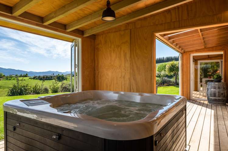 286 Delta Lake Heights Renwick_15