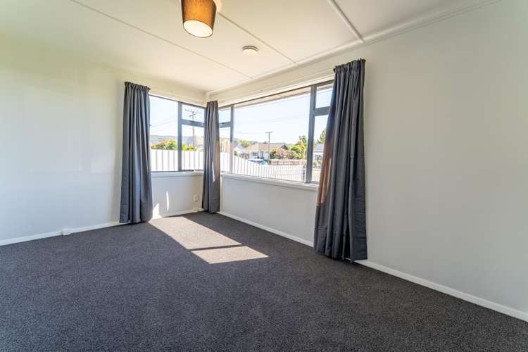 1 Holmes Street Waimate_12