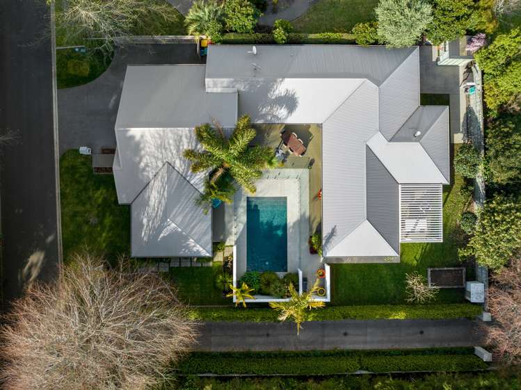 6 Tall Oaks Way Bethlehem_22