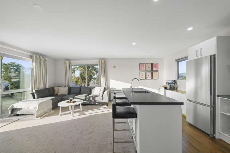 99 Pacific Road_3