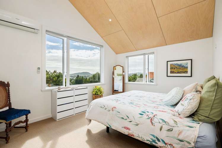 8 Summit Drive Mount Albert_20