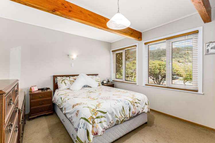 25A Field Street Silverstream_16