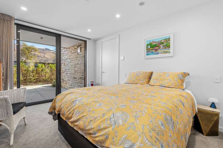 Apt 49 Marina Terrace, 65-95 Lakeside Road Wanaka_10