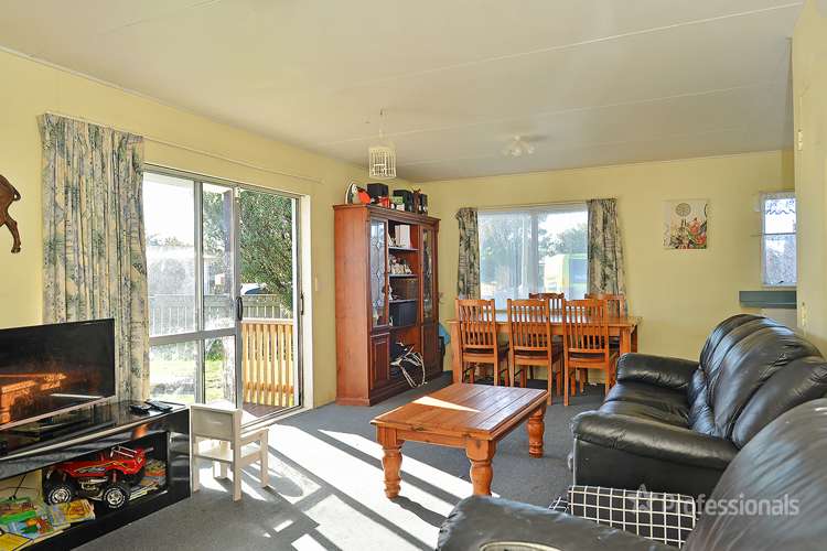 72 Woodward Street Featherston_4