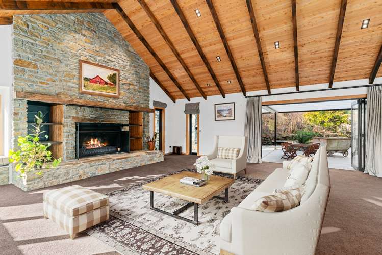 46 Ballantyne Road Wanaka_11