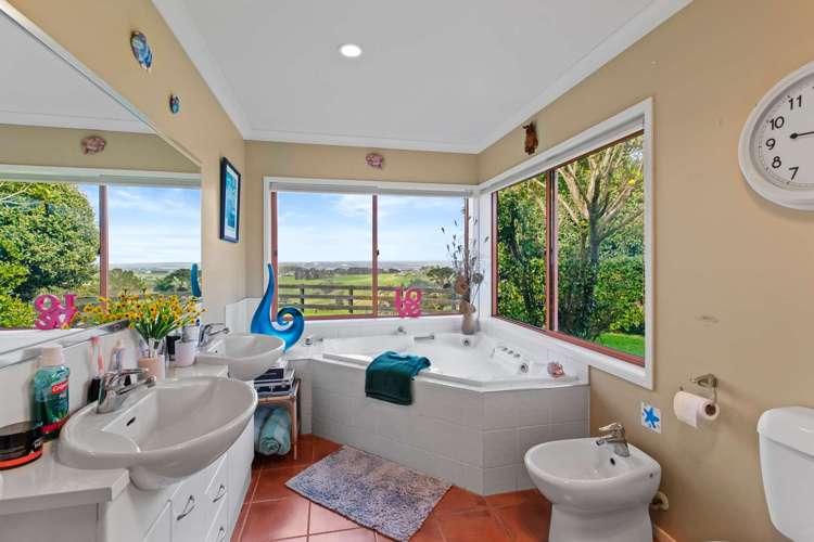 53 B Westhead Road Pollok_10