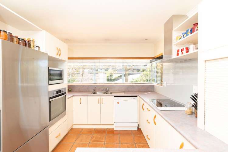 9 Ayrshire Drive Grandview Heights_7