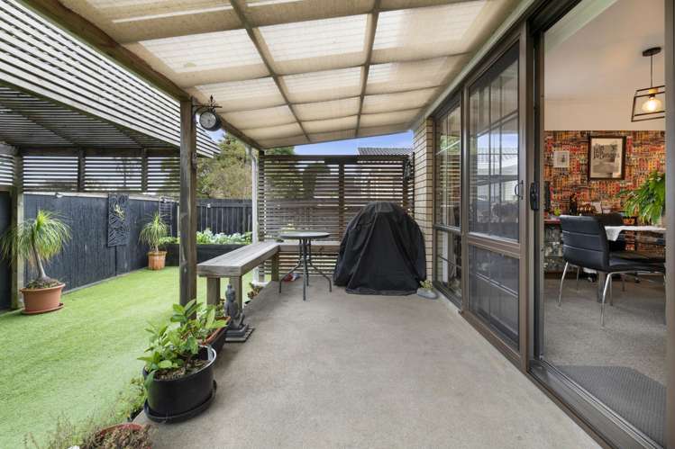 2/1a Rimu Road Mangere Bridge_15