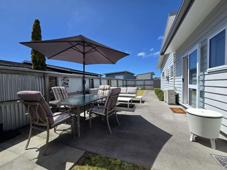 147 The Fairway Matarangi_15