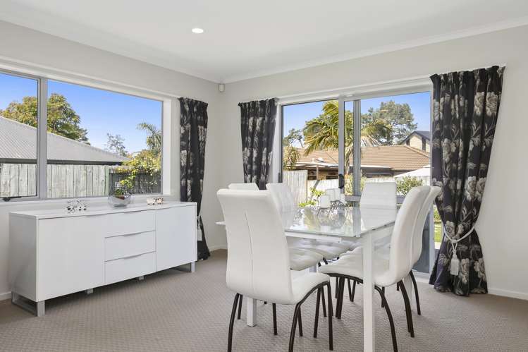 77 Condor Drive Pyes Pa_1