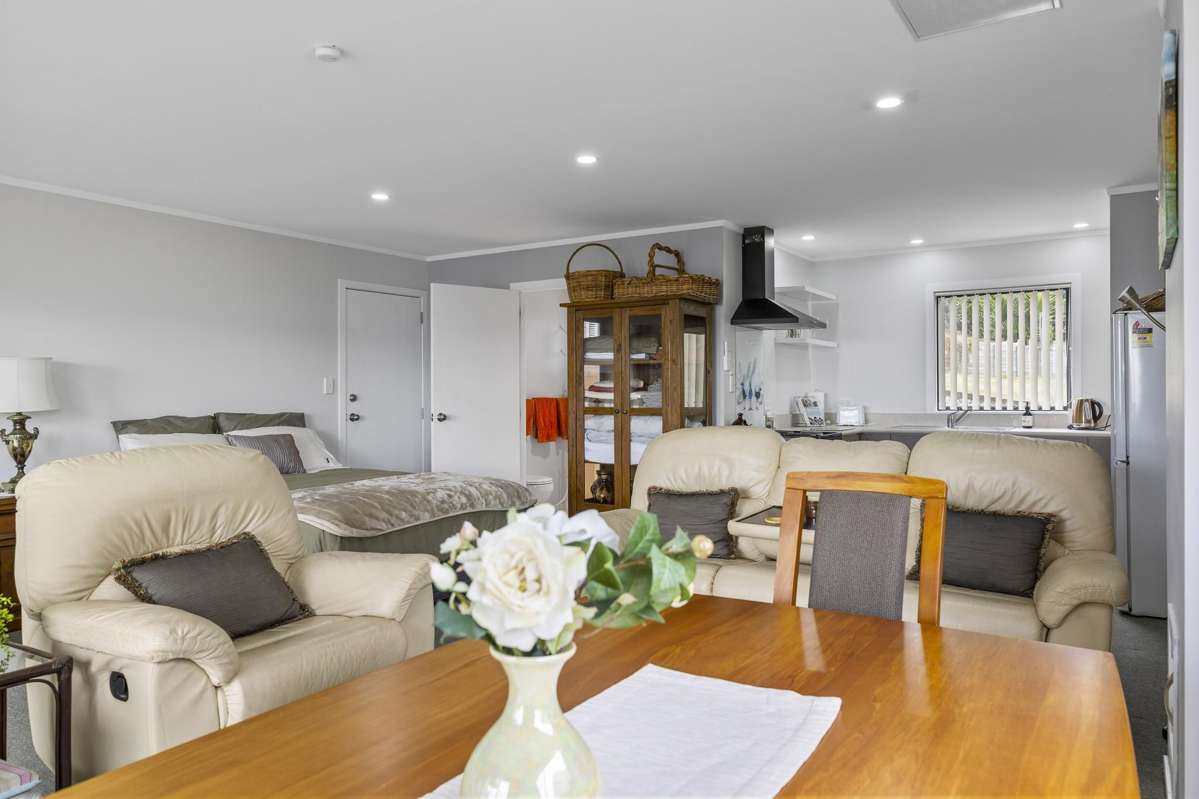 6 Turangitukua Terrace_3