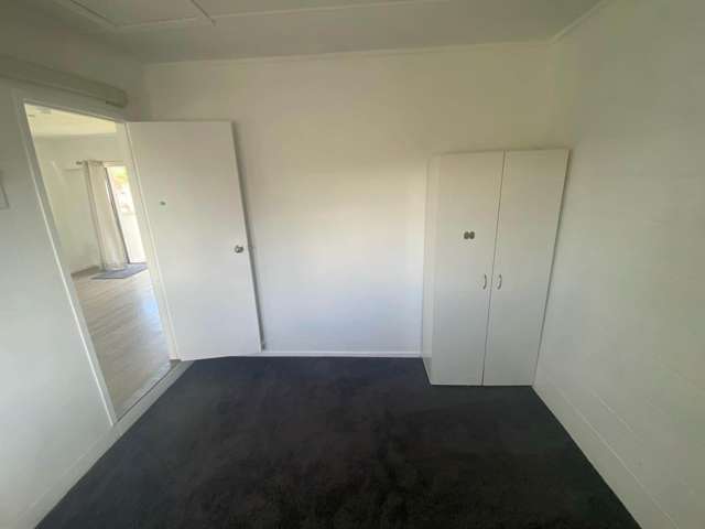 2/6 Ron Keat Drive Papakura_4