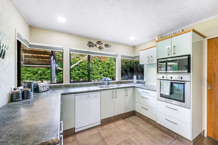 30 Gavin Black Street Meeanee_15