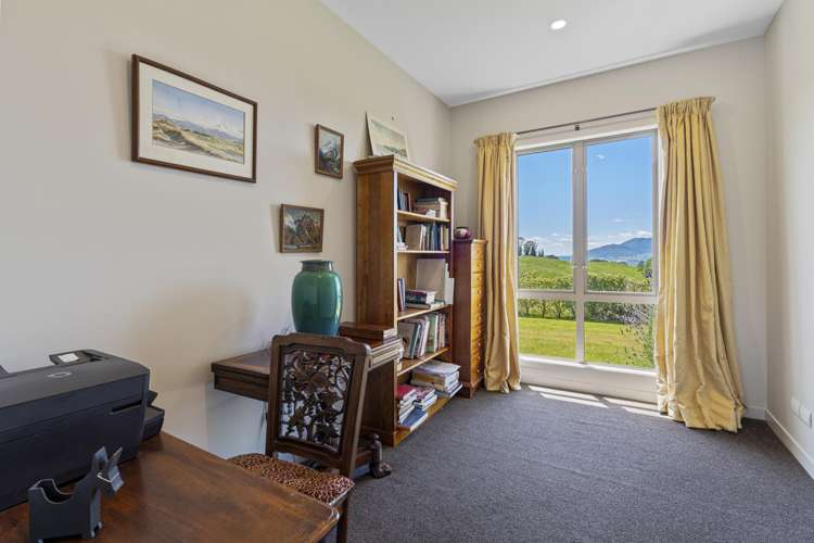 40 Glenlochy Rise Acacia Bay_11