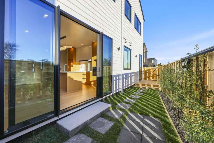 Lot 3/6 Orinda Close Botany Downs_7