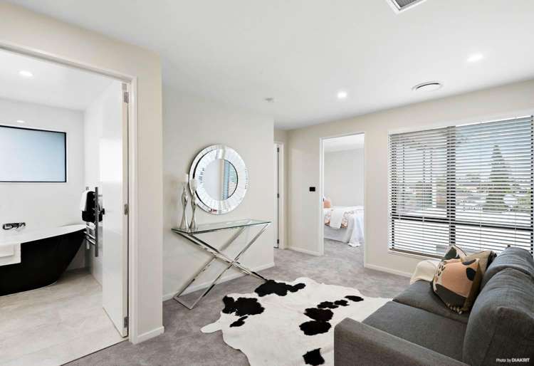 16A Eaton Road Hillsborough_13