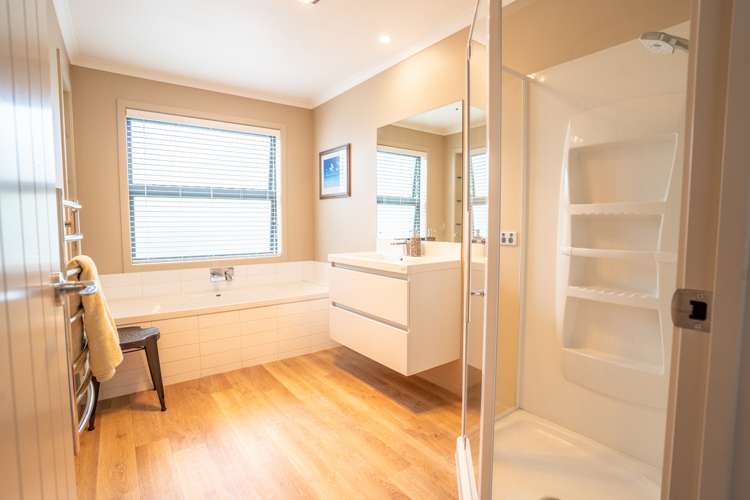 16 Stowell Drive Cromwell_11