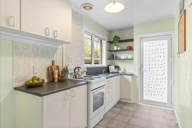 1/1 Gard Street Silverstream_4