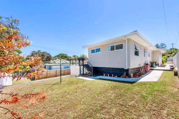 47 Northboro Road Belmont_7