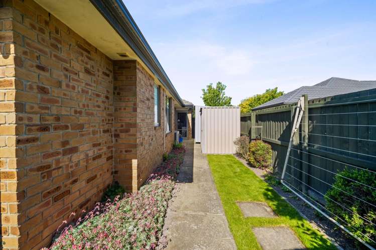 25 Robinia Place Wigram_28