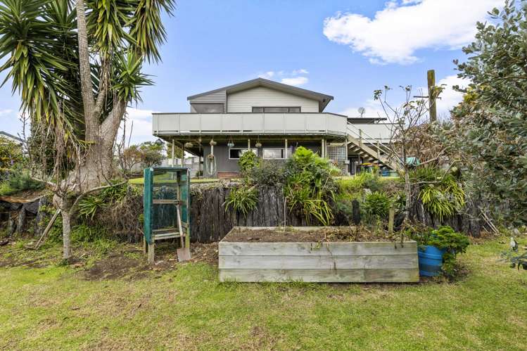8a Walmer Grove Bell Block_9