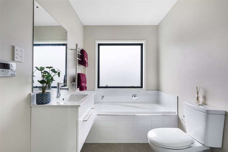 5 Miromiro Street Broomfield_11