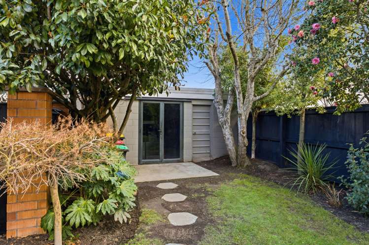 7 Calbreath Place Avonhead_32