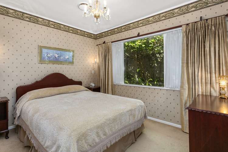 2 Golf Road Heretaunga_11