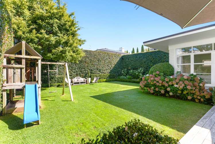 1 Crescent Road Parnell_23