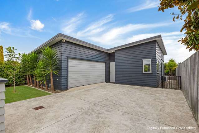 Double Garage/Double Glazed….