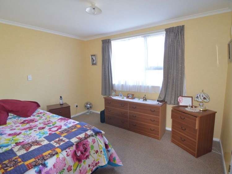 44 William Wong Place Carterton_4