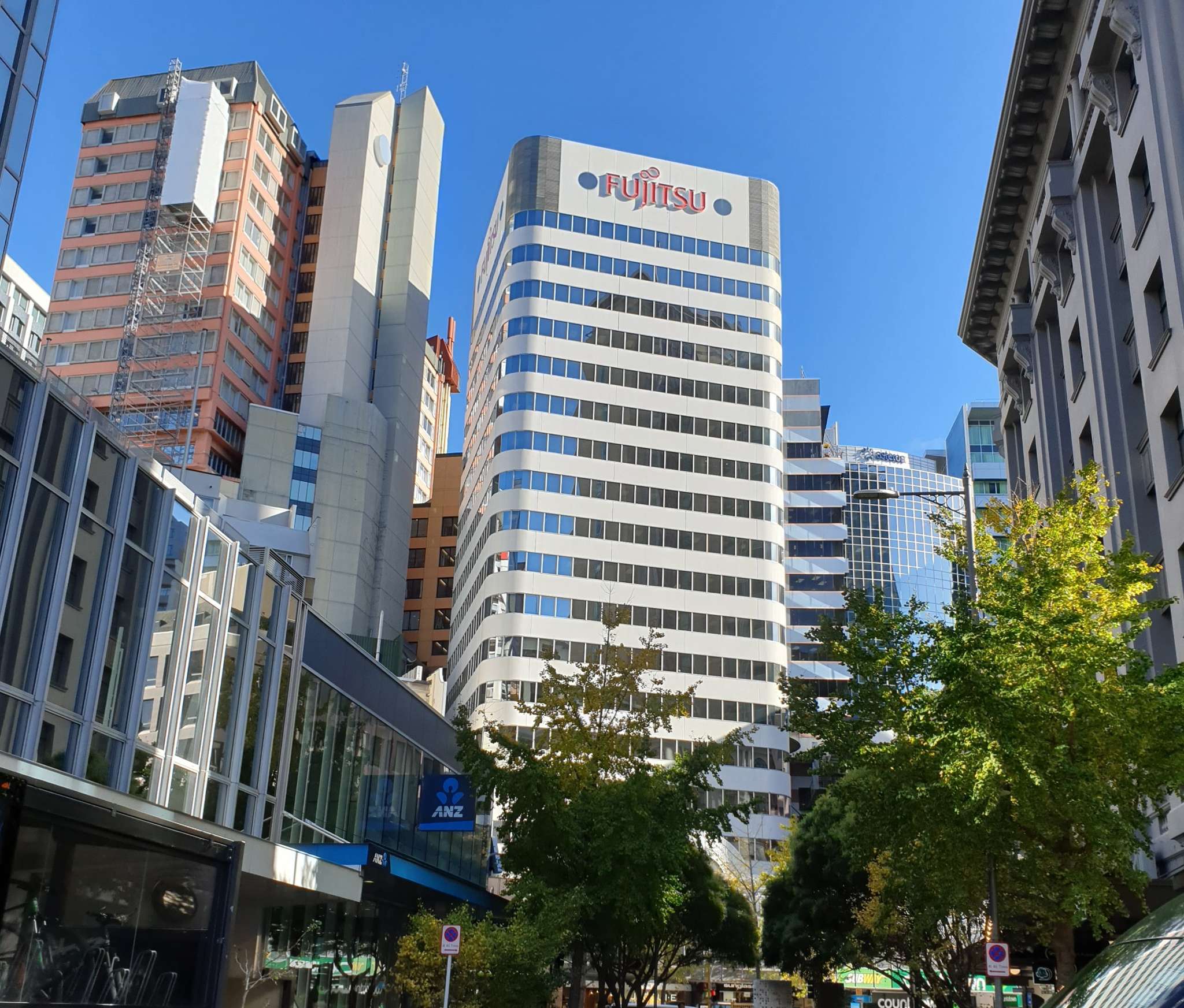 Proven office tower with upside for sale on The Terrace