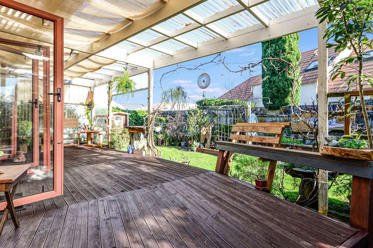 18 Moreland Avenue Pukete_16