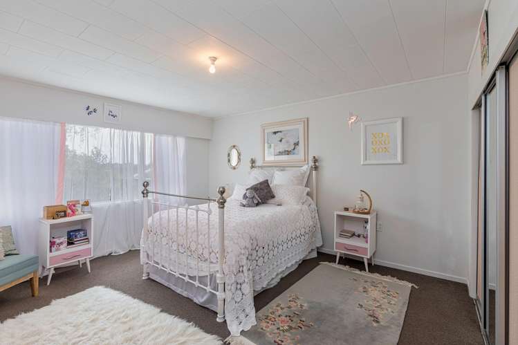 17 Butterworth Drive Glendene_11