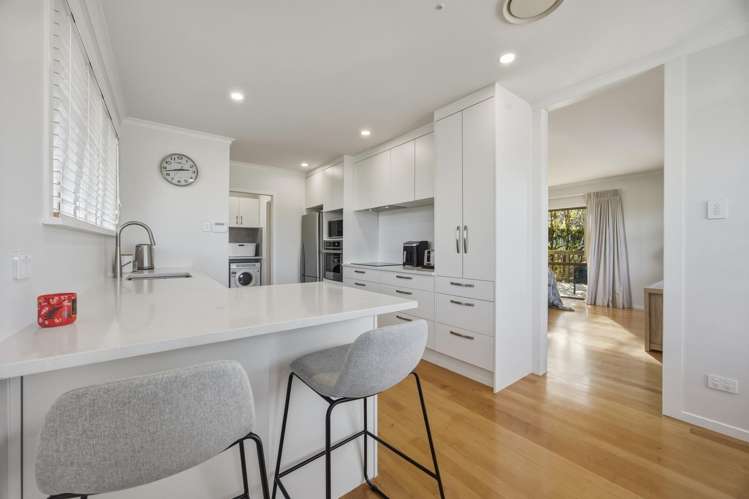 61 Ennis Avenue_5