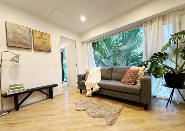 B03/369 Queen Street_1