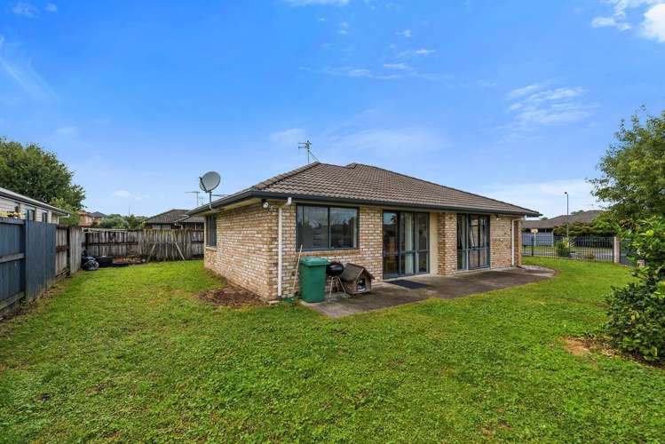 1 Arlington Court Rototuna North_17