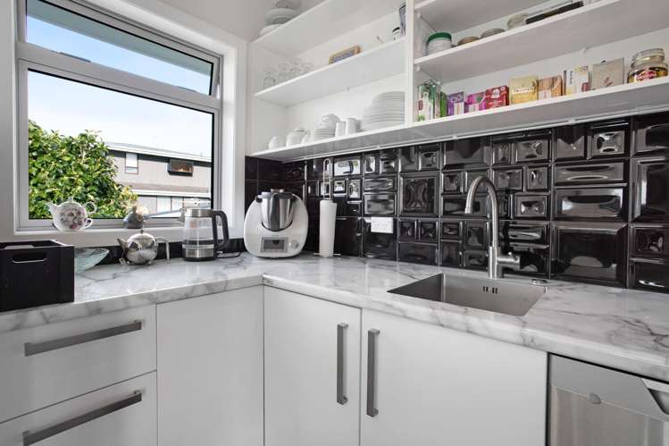 28a Churchill Road Cockle Bay_12