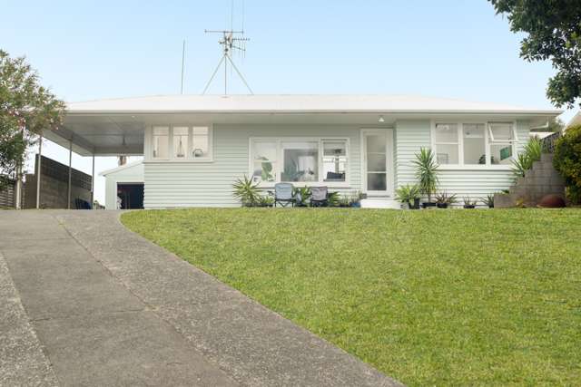 686 Papamoa Beach Road Papamoa_1