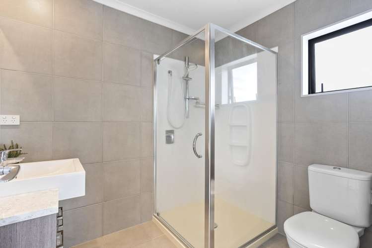 4 Singleton Avenue Stonefields_16
