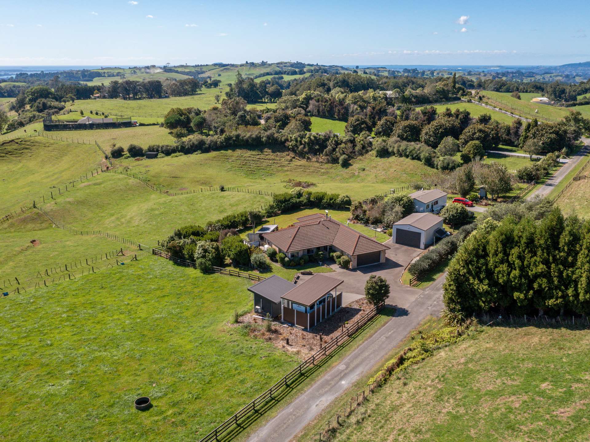 106d Leyland Road Whakamarama Western Bay Of Plenty Houses for