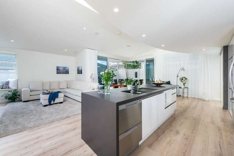 15 Oceanbeach Road Mount Maunganui_8